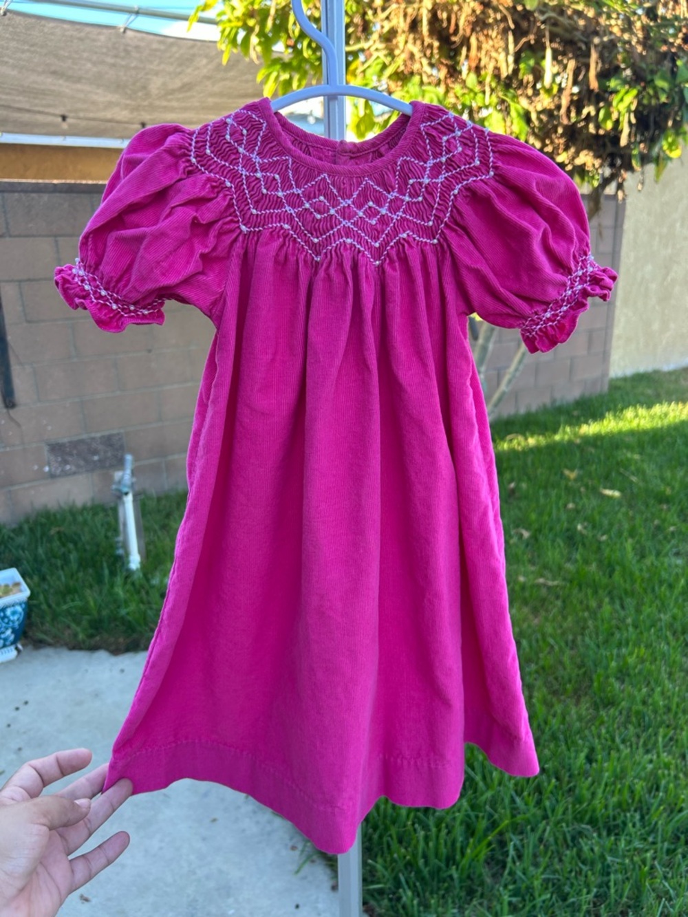 Hand-Smocked Girls' Puff-Sleeve Dress in Fuchsia